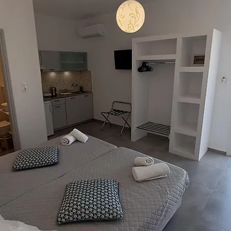 Cyclades Hotel