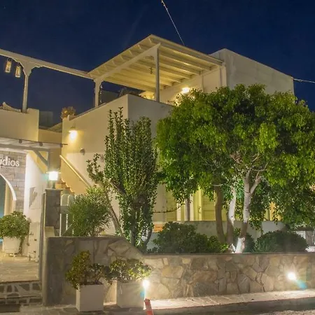 Cyclades Отель 2*