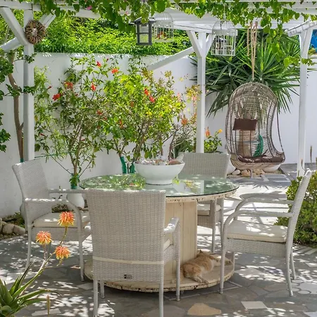 Cyclades Отель 2*