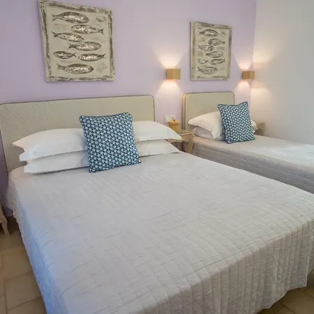 Cyclades Hotel