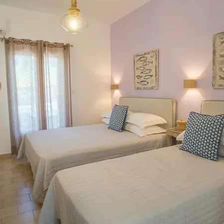 Hotel Cyclades