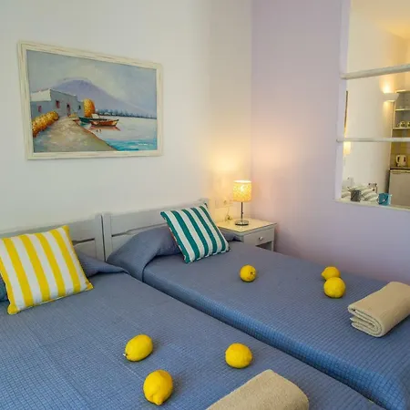 Hotel Cyclades 2*