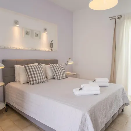 Cyclades Hotel