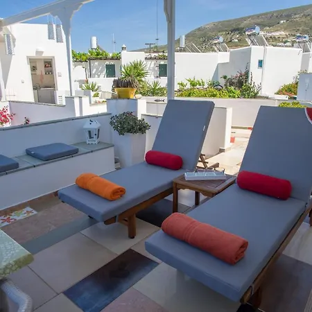 Cyclades Hotel 2*