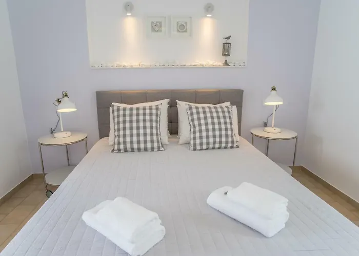 Cyclades 2* פארוס