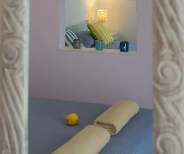 Ξενοδοχείο Cyclades 2*