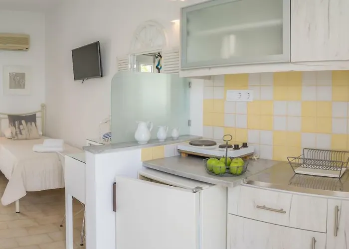 Cyclades מלון פארוס